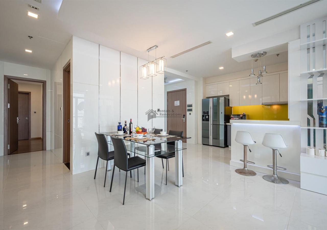 Landmark 81 Luxury Apartments: Iconic Skyscraper Living Apartment